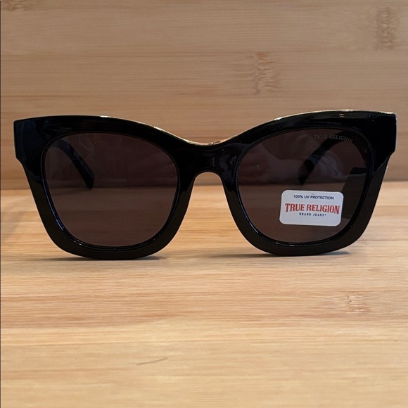 Brand New True Religion Black Oversized Square Cat Eye Sunglasses Gold Tone Logo main image 12